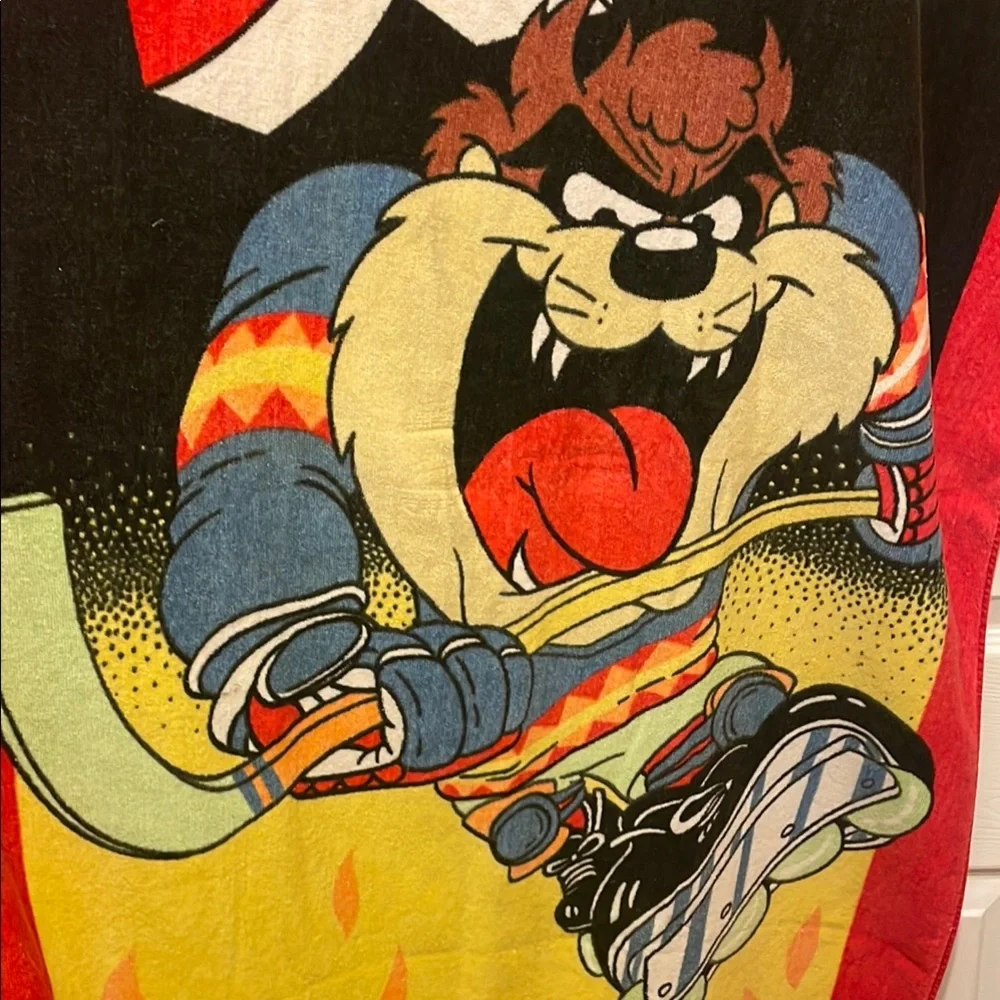 Vintage 90s looney tunes tasmanian devil beach towel
